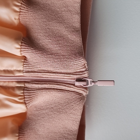 PENNYBLACK Sheer Lightweight Cropped Fitted Bomber Jacket - Picture 4 of 8